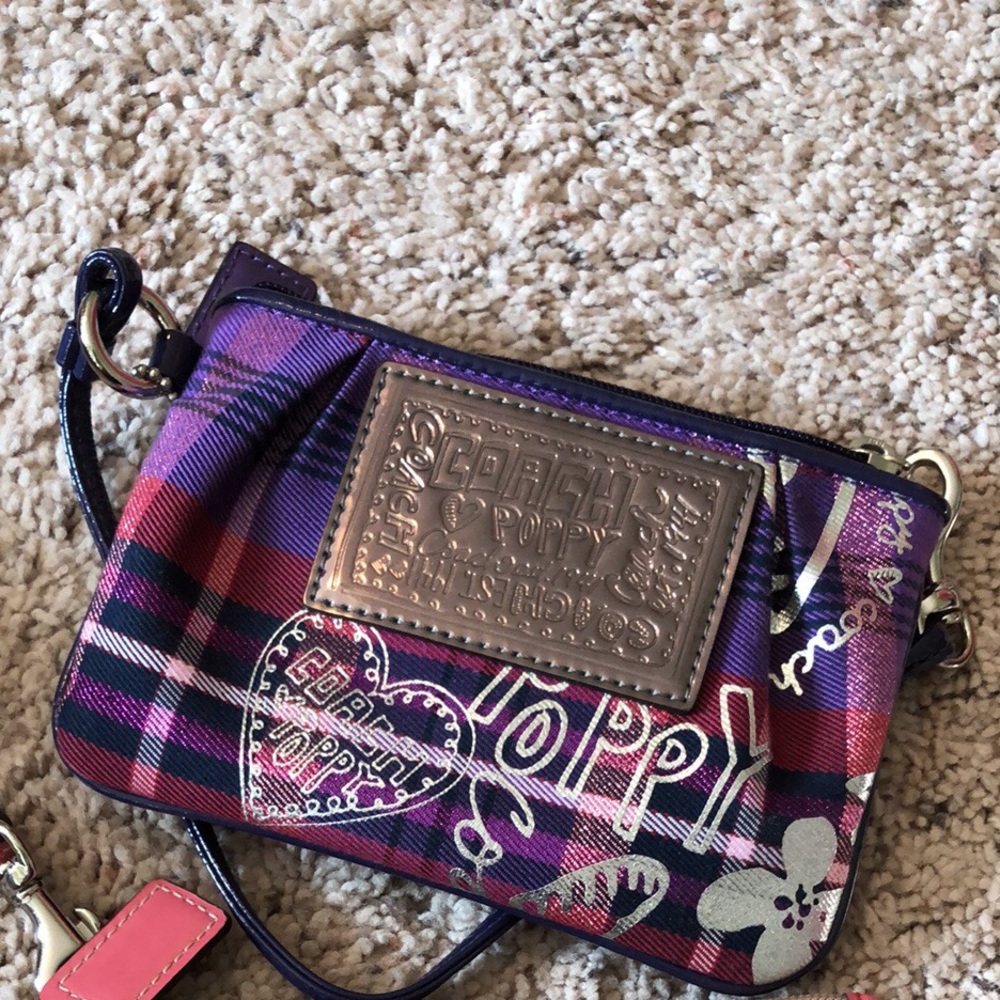 Coach mini wristlet- never used